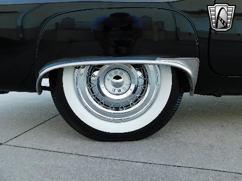 1956 Ford Thunderbird image 54