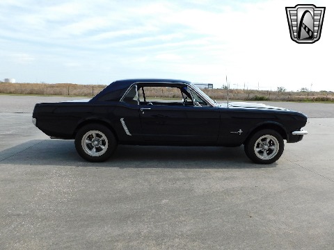 1965 Ford Mustang image 4