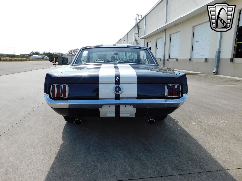 1965 Ford Mustang image 5