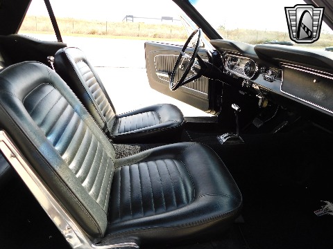 1965 Ford Mustang image 83