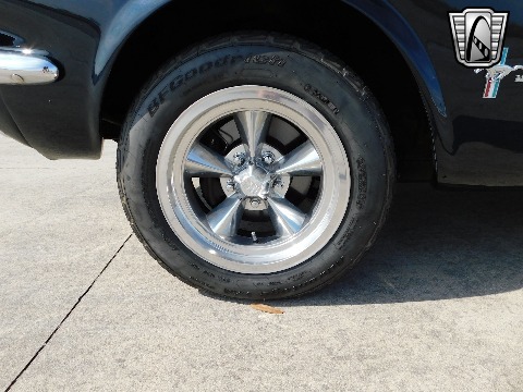 1965 Ford Mustang image 33