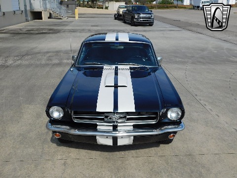 1965 Ford Mustang image 8