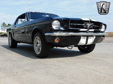 1965 Ford Mustang image 11