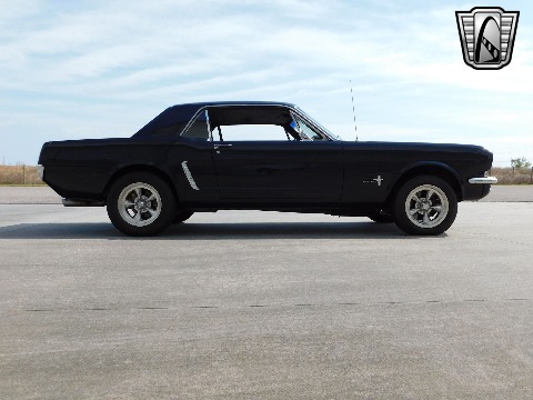 1965 Ford Mustang image 12