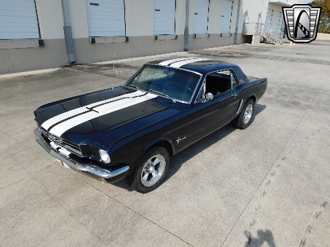 1965 Ford Mustang image 24
