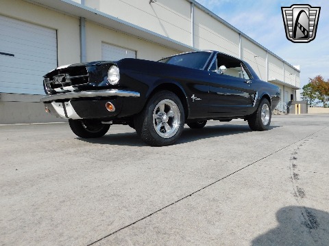 1965 Ford Mustang image 25