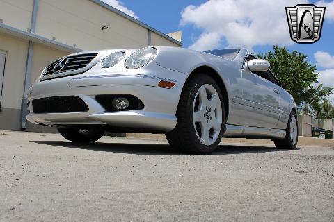 2003 Mercedes-Benz CL500 image 11