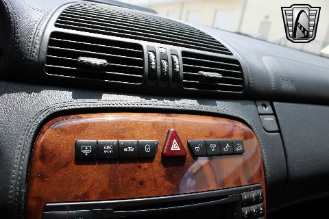 2003 Mercedes-Benz CL500 image 99