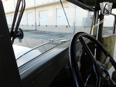 1930 Ford Model A image 91