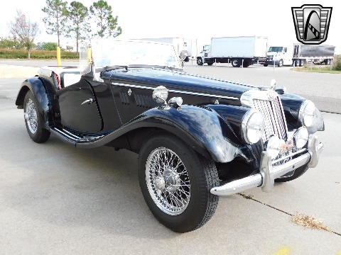 1954 MG TF image 10