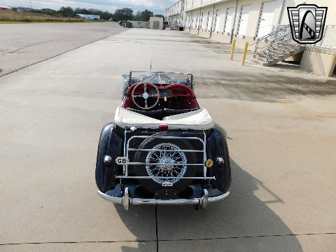 1954 MG TF image 18