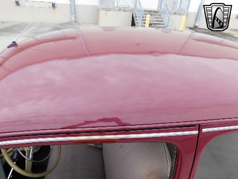 1941 Ford Super Deluxe image 29