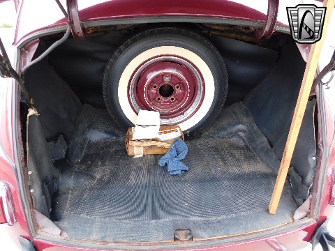 1941 Ford Super Deluxe image 109