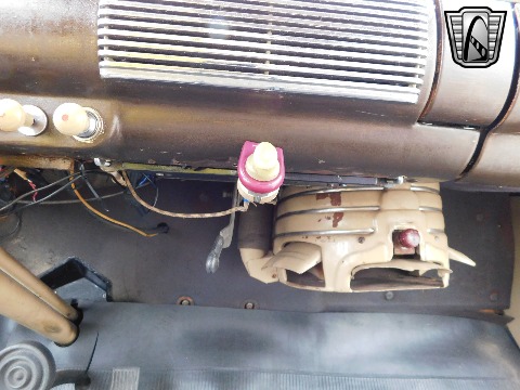 1941 Ford Super Deluxe image 84