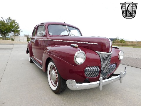1941 Ford Super Deluxe image 10