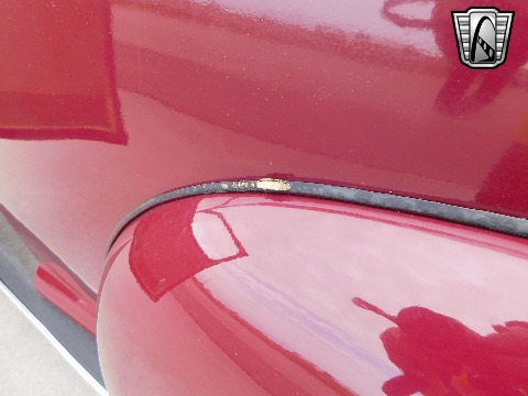 1941 Ford Super Deluxe image 90