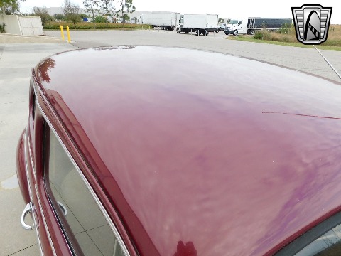 1941 Ford Super Deluxe image 41