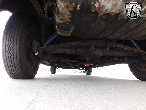 1941 Ford Super Deluxe image 128