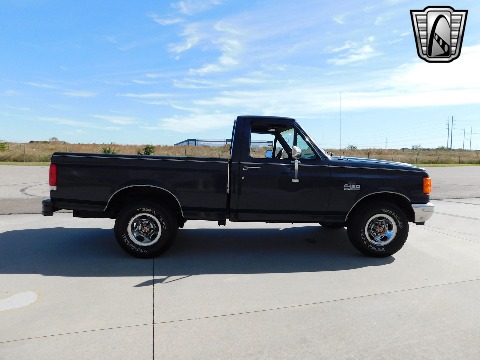 1987 Ford F150 image 4