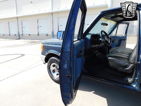 1987 Ford F150 image 57