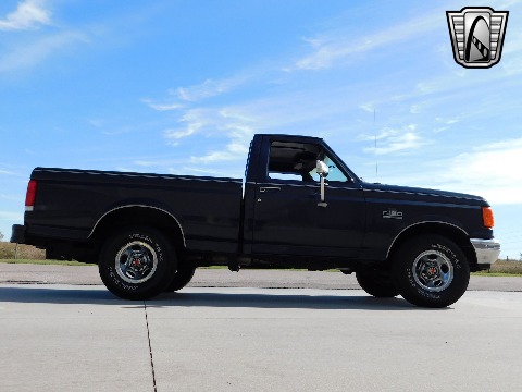 1987 Ford F150 image 12