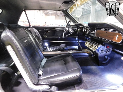 1965 Ford Mustang image 81