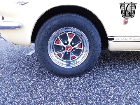 1965 Ford Mustang image 34