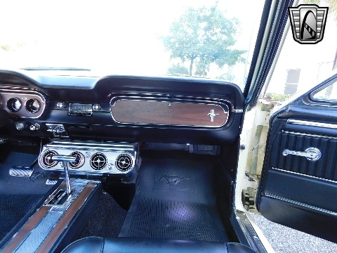 1965 Ford Mustang image 87