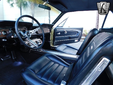 1965 Ford Mustang image 62