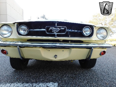 1965 Ford Mustang image 37