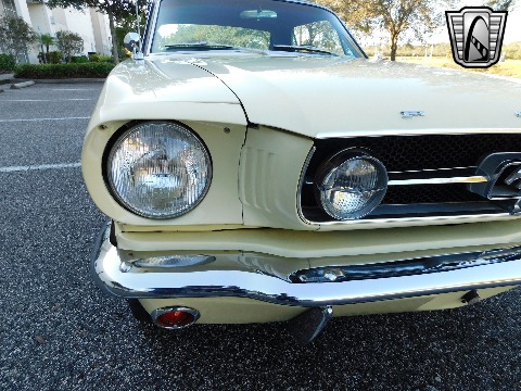 1965 Ford Mustang image 38