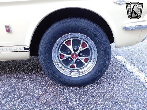 1965 Ford Mustang image 39