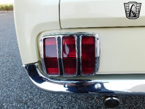 1965 Ford Mustang image 51