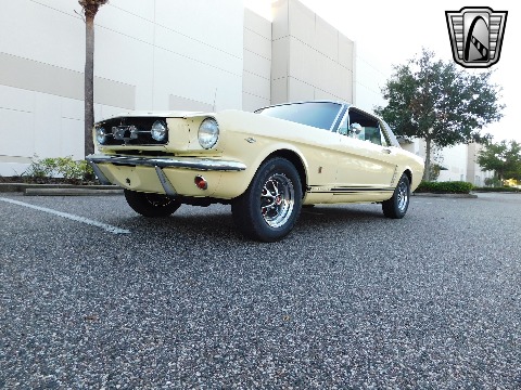 1965 Ford Mustang image 26