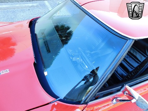 1977 Chevrolet Corvette image 30