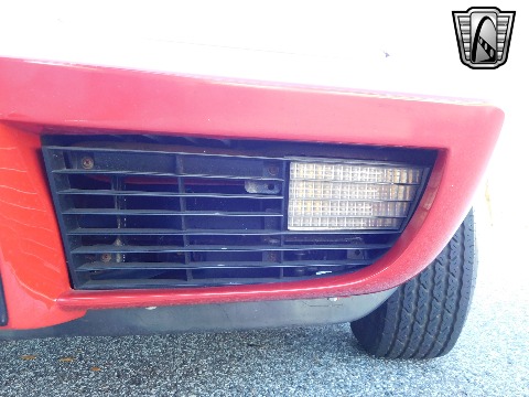 1977 Chevrolet Corvette image 38