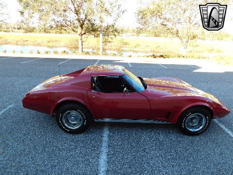 1977 Chevrolet Corvette image 13