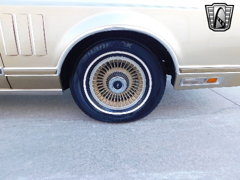 1978 Lincoln Continental Mark V image 36