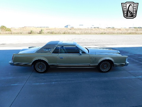 1978 Lincoln Continental Mark V image 13