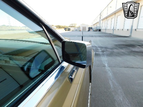 1978 Lincoln Continental Mark V image 40