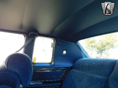 1976 Lincoln Continental image 81