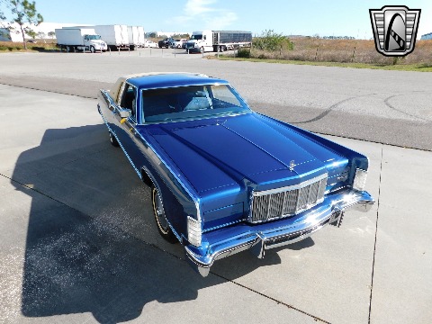 1976 Lincoln Continental image 9