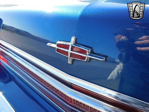 1976 Lincoln Continental image 35