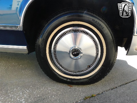 1976 Lincoln Continental image 46