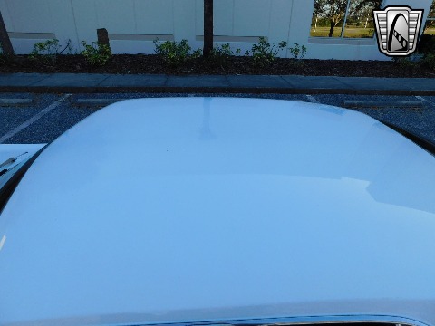 1966 Oldsmobile Toronado image 30