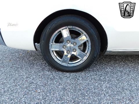 1966 Oldsmobile Toronado image 32