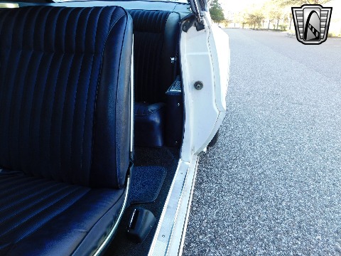 1966 Oldsmobile Toronado image 58