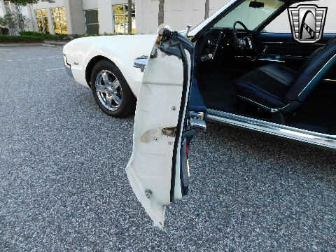 1966 Oldsmobile Toronado image 51