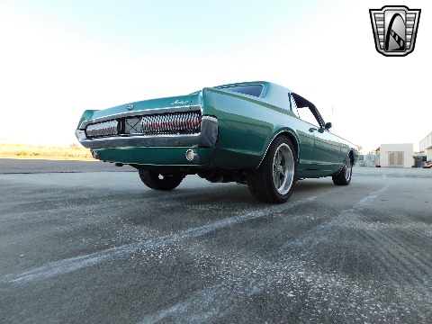 1967 Mercury Cougar image 16