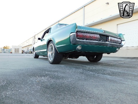 1967 Mercury Cougar image 21